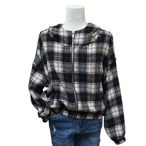 Pol white/brown/black plaid long sleeve zip up hooded shacket